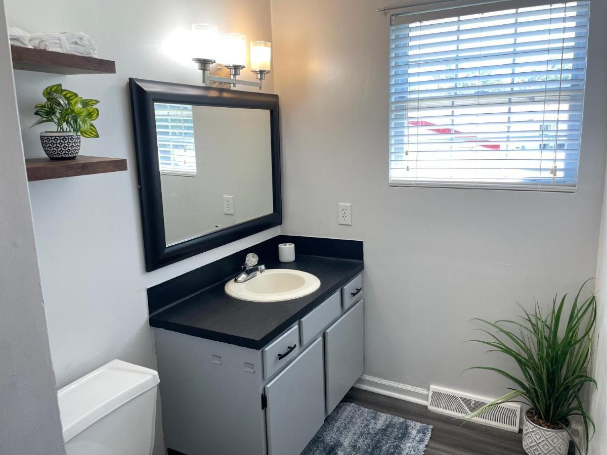 Spacious 1King Bd/2Queen Bd/* 1 Mile From I-85 レキシントン エクステリア 写真