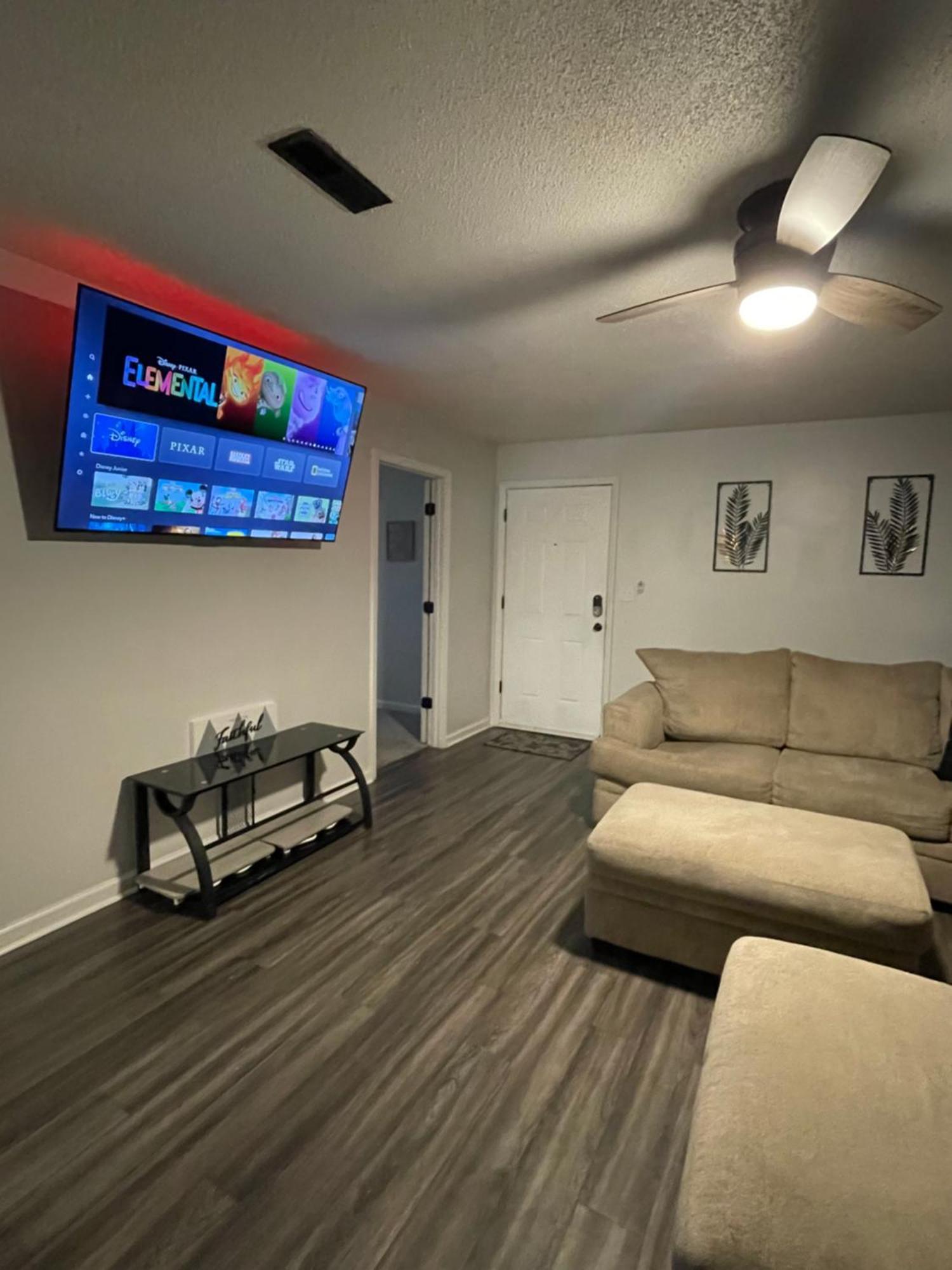 Spacious 1King Bd/2Queen Bd/* 1 Mile From I-85 レキシントン エクステリア 写真