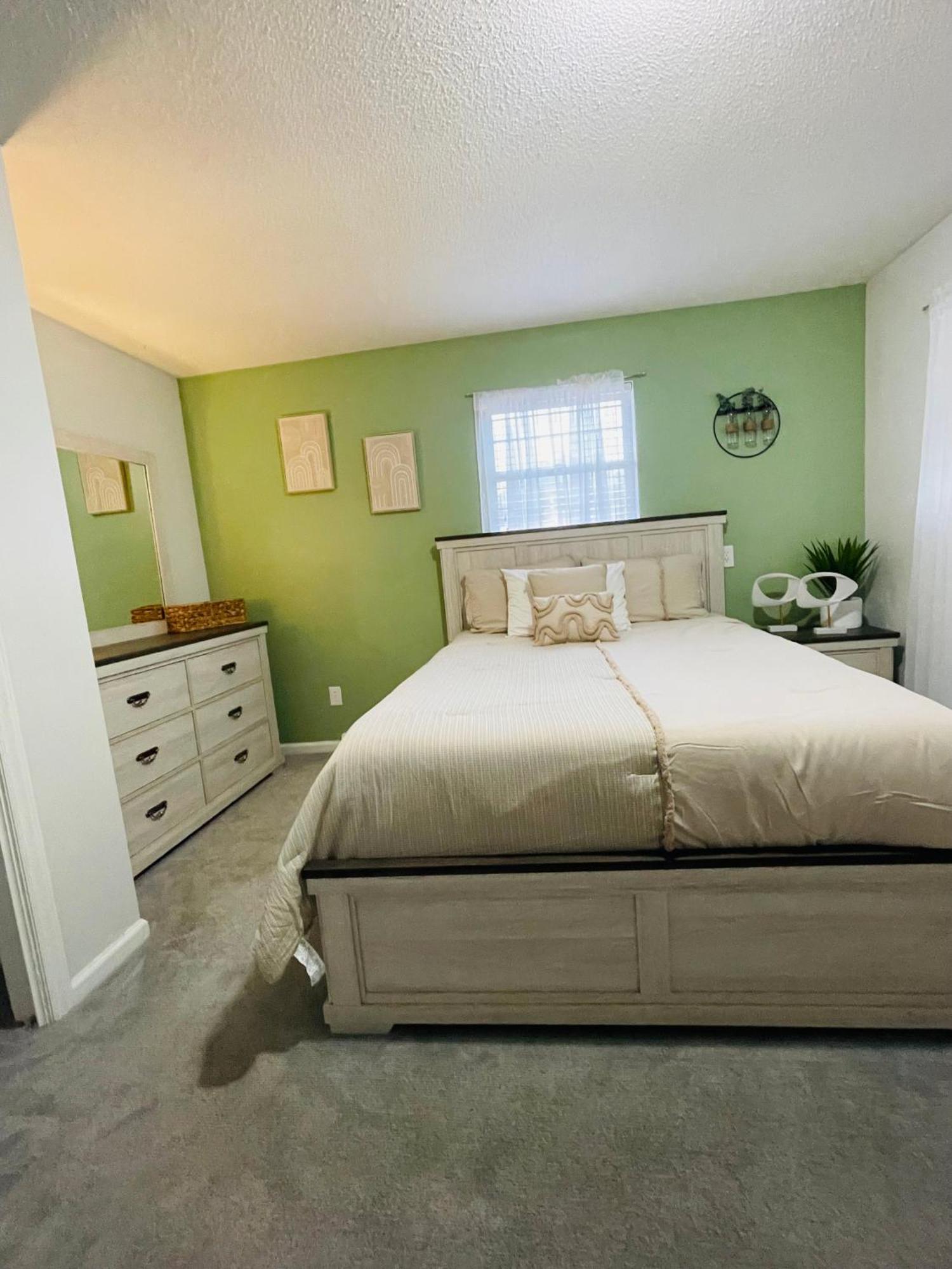 Spacious 1King Bd/2Queen Bd/* 1 Mile From I-85 レキシントン エクステリア 写真